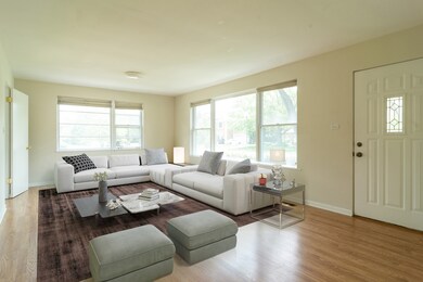 2196 Scott Rd, Northbrook, IL 60062 - photo 7