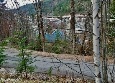 Looking North from Queen