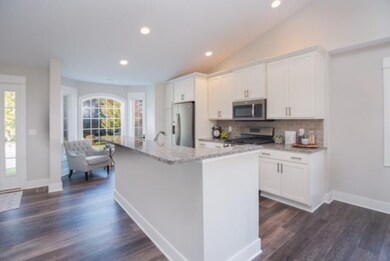 161 Round Hill Rd unit 82, Kalamazoo, MI 49009 - photo 6