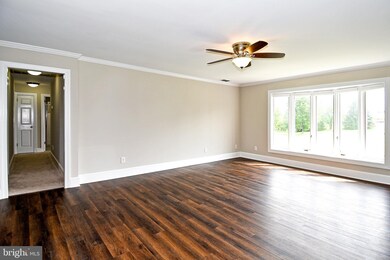 6763 Lake Dr, Warrenton, VA 20187 - photo 7