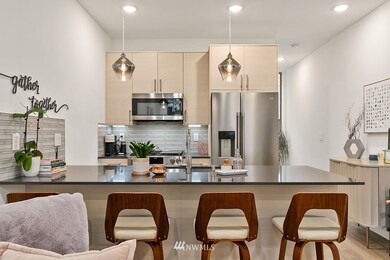 9255 35th Ave SW, Seattle, WA 98126 - photo 6