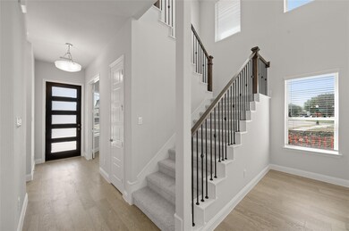 2707 Chambray- Entry-1