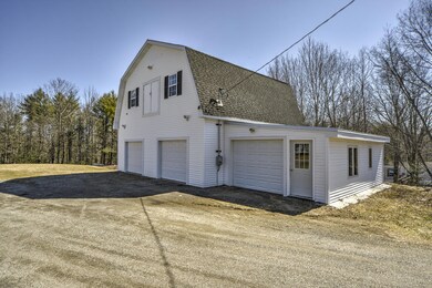 903 Ridge Rd Windsor-large-014-035-grhd5