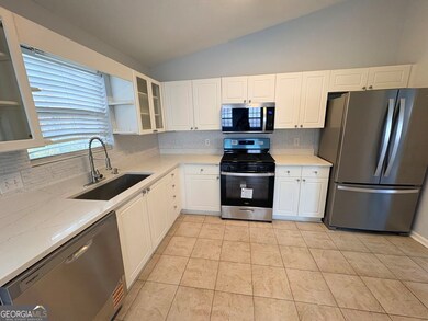 1718 Graywood Dr SE, Mableton, GA 30126 - photo 3