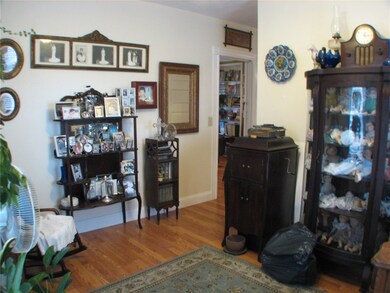 17 Norman Ave, Pawtucket, RI 02860 - photo 5