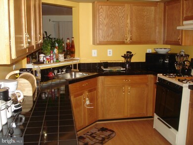 10610 Riva Place, White Plains, MD 20695 - photo 3