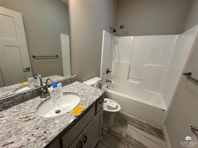 8747 N Kelliann Way, Manhattan, KS 66502 - photo 6