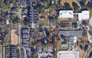 801 Fisher St, Houston, TX 77018 - photo 3