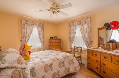 6407 Seaview Ave, Wildwood, NJ 08260 - photo 7