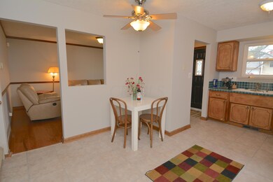 5009 Comstock Dr, Columbus, OH 43232 - photo 5