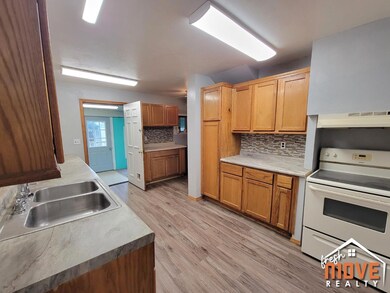 205 N 1st St, Cimarron, KS 67835 - photo 7