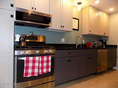 4 Morgan Manor unit 1, Lenox, MA 01240 - photo 5