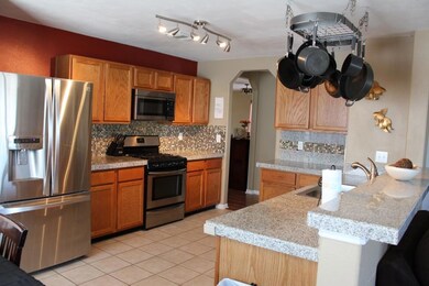 5505 Jefferson St, Pearland, TX 77584 - photo 4