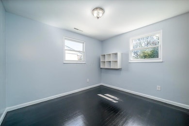 11-Five Acres Media - 1638-1640 Smith Rd