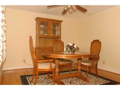 Dining Room Dinning room with Harwood floors
