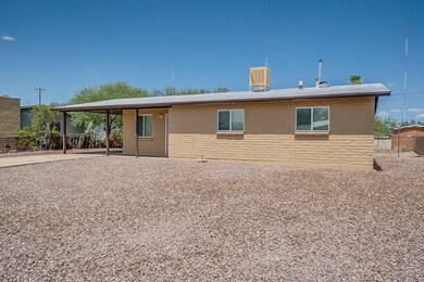 West Riverview Street-3