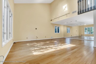 1631 Holbrook St, Oakhurst, NJ 07755 - photo 4