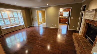 5015 Curtis Dr, Birmingham, AL 35215 - photo 3