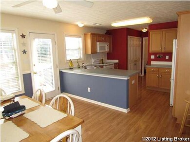 7204 Quindero Run Rd, Louisville, KY 40228 - photo 6