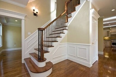 157 Dickerman Rd, Newton Highlands, MA 02461 - photo 4