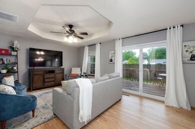 1717 S Roberson Ave-7