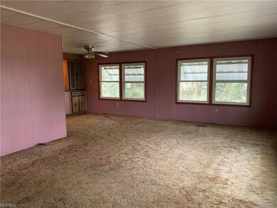 4060 Arrow Rd NW unit 18, Carrollton, OH 44615 - photo 7