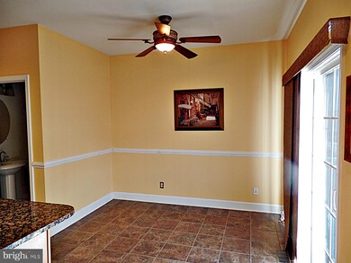 14600 Cadbury Way unit 25, Woodbridge, VA 22191 - photo 4