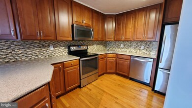 St. Paul at Chase Condominiums unit 1004, Baltimore, MD 21202 - photo 3