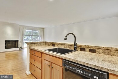 1402 Wake Forest Dr, Alexandria, VA 22307 - photo 6