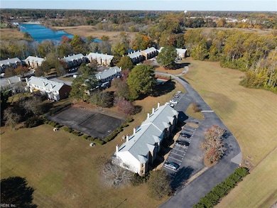 223 River Point Dr, Suffolk, VA 23434 - photo 4