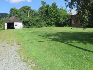 4729 Us Route unit 5 South, Barnet, VT 05050 - photo 3