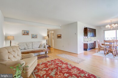 3306 Chiswick Ct, Silver Spring, MD 20906 - photo 4