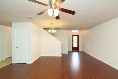 11119 Valley Kings Dr, Houston, TX 77089 - photo 5