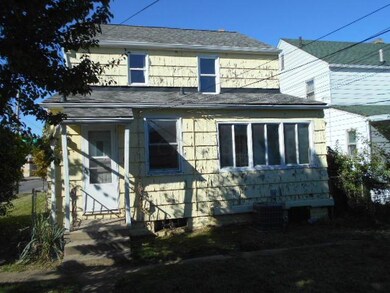 EXT REAR