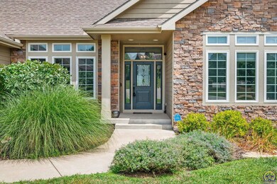 7504 SW Imperial Ct, Topeka, KS 66610 - photo 3