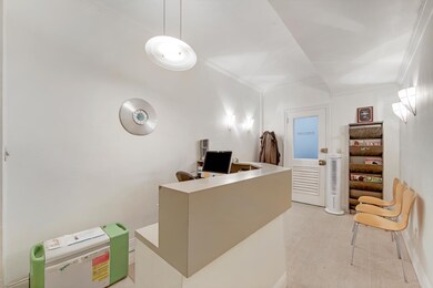 115 E 61st St unit 10A, New York, NY 10065 - photo 6