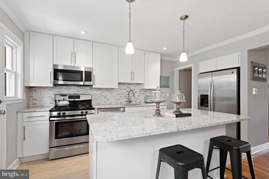 1807 Darrich Dr, Parkville, MD 21234 - photo 6