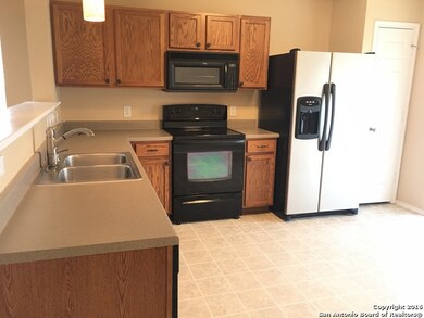 25034 Longbranch Run, San Antonio, TX 78261 - photo 4