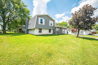 1751 Carrigallen Ln, Columbus, OH 43228 - photo 2