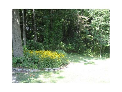 3929 E Lakeview Dr, Batesville, IN 47006 - photo 5