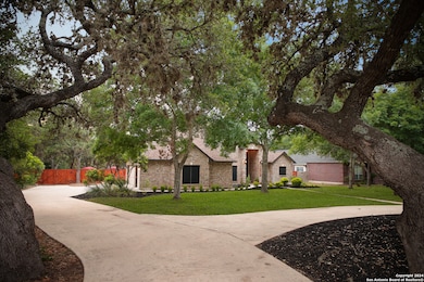 10918 Hunters Way, Helotes, TX 78023 - photo 2