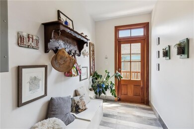 Mudroom/laundry room