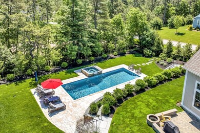 32 Camden Ln, Mashpee, MA 02649 - photo 4