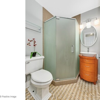 2702 N Southport Ave unit A, Chicago, IL 60614 - photo 3