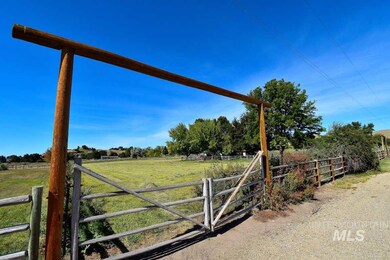 3939 N Brookside Ln, Boise, ID 83714 - photo 7