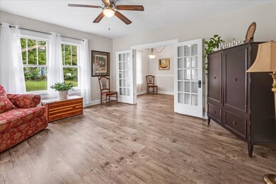 409 E Mclean St, Manchester, TN 37355 - photo 7