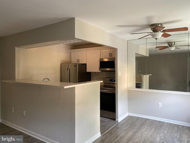 11767 Carriage House Dr, Silver Spring, MD 20904 - photo 7