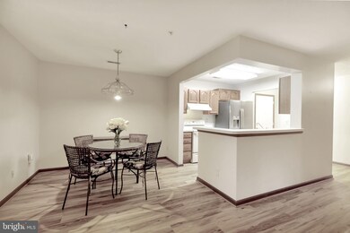 23140 Cobblestone Ln unit 211, California, MD 20619 - photo 6