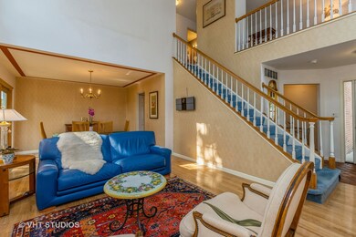 105 Welwyn St unit 14C, Lake Bluff, IL 60044 - photo 6