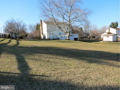 630 Tanglewood Dr, Sykesville, MD 21784 - photo 4